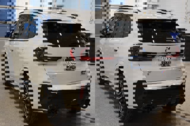 New 2026 BMW X1 M35i image 10