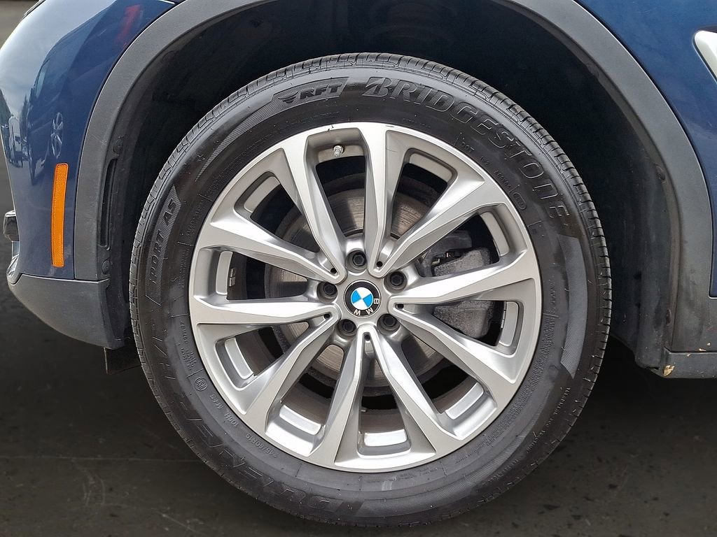 Used 2018 BMW X3 xDrive30i w/ Premium Package AWD/4WD image 8