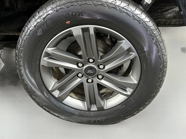 Used 2023 Ford F150 Lariat w/ Equipment Group 502A High AWD/4WD image 33