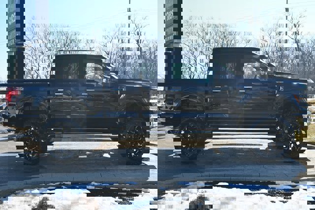 Used 2024 Ford F150 XLT image 4