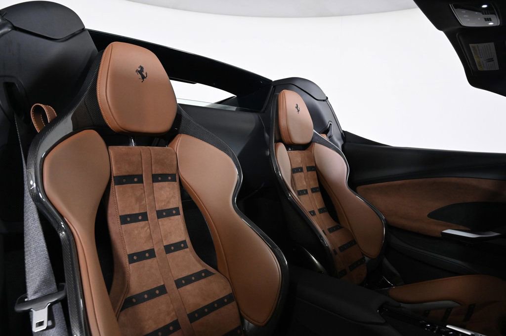 Used 2026 Ferrari 296 GTS RWD image 4