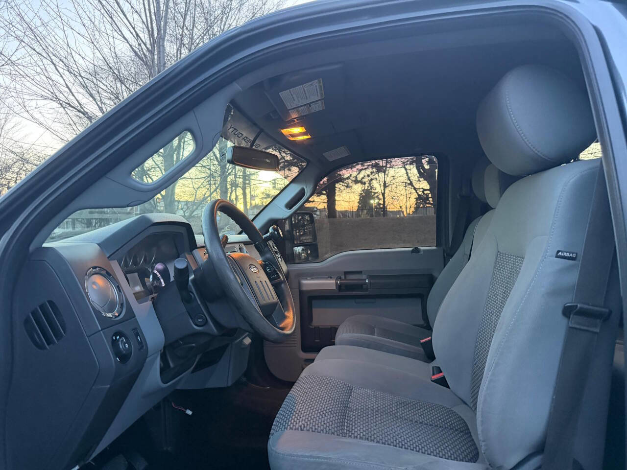 Used 2015 Ford F250 XLT w/ XLT Premium Package image 22