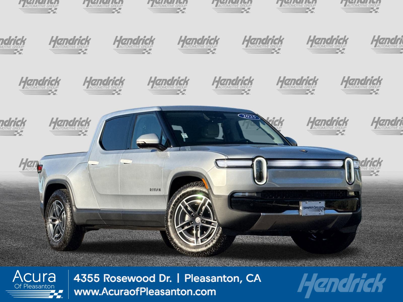 Used 2025 Rivian R1T Adventure