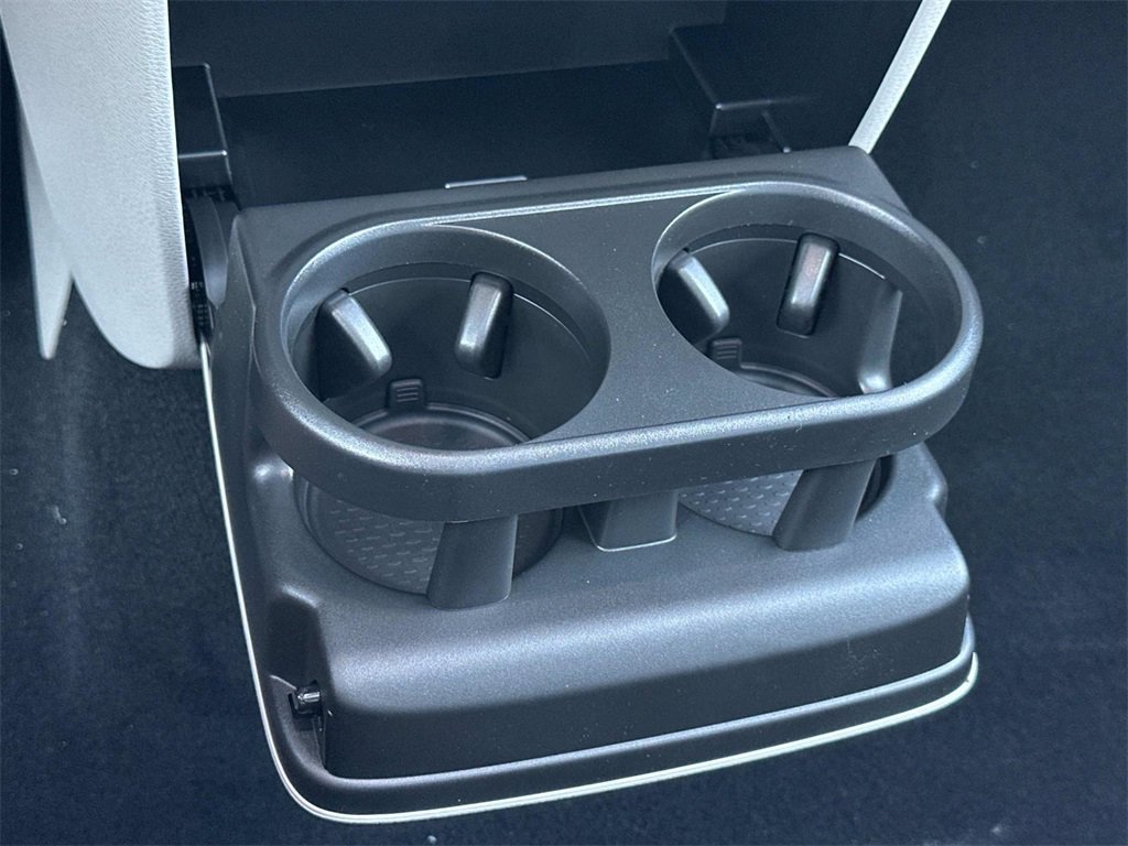 New 2025 Volkswagen ID. Buzz 1st Edition image 16