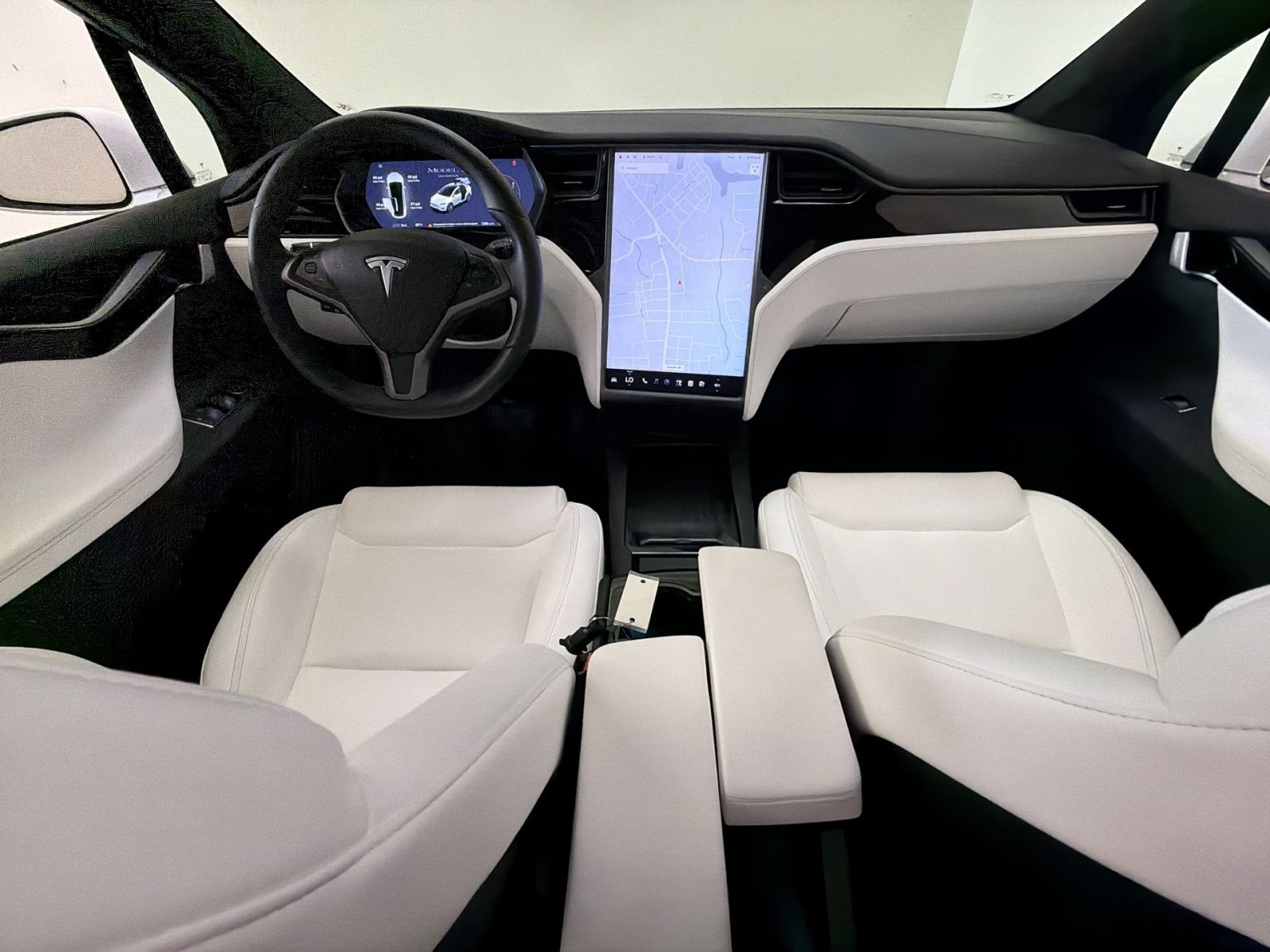Used 2021 Tesla Model X Long Range AWD/4WD image 24