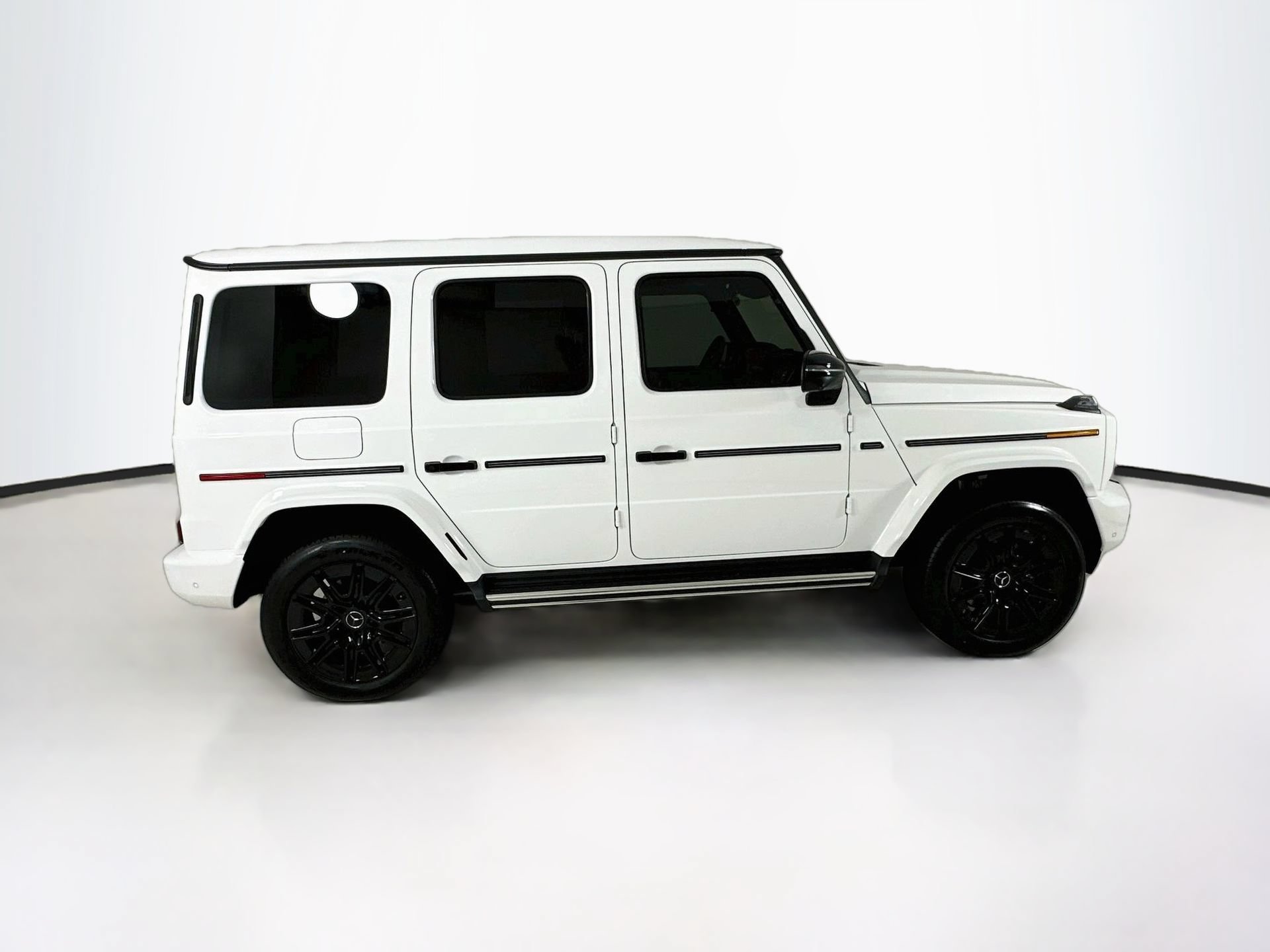 New 2027 Mercedes-Benz G 580 e image 9
