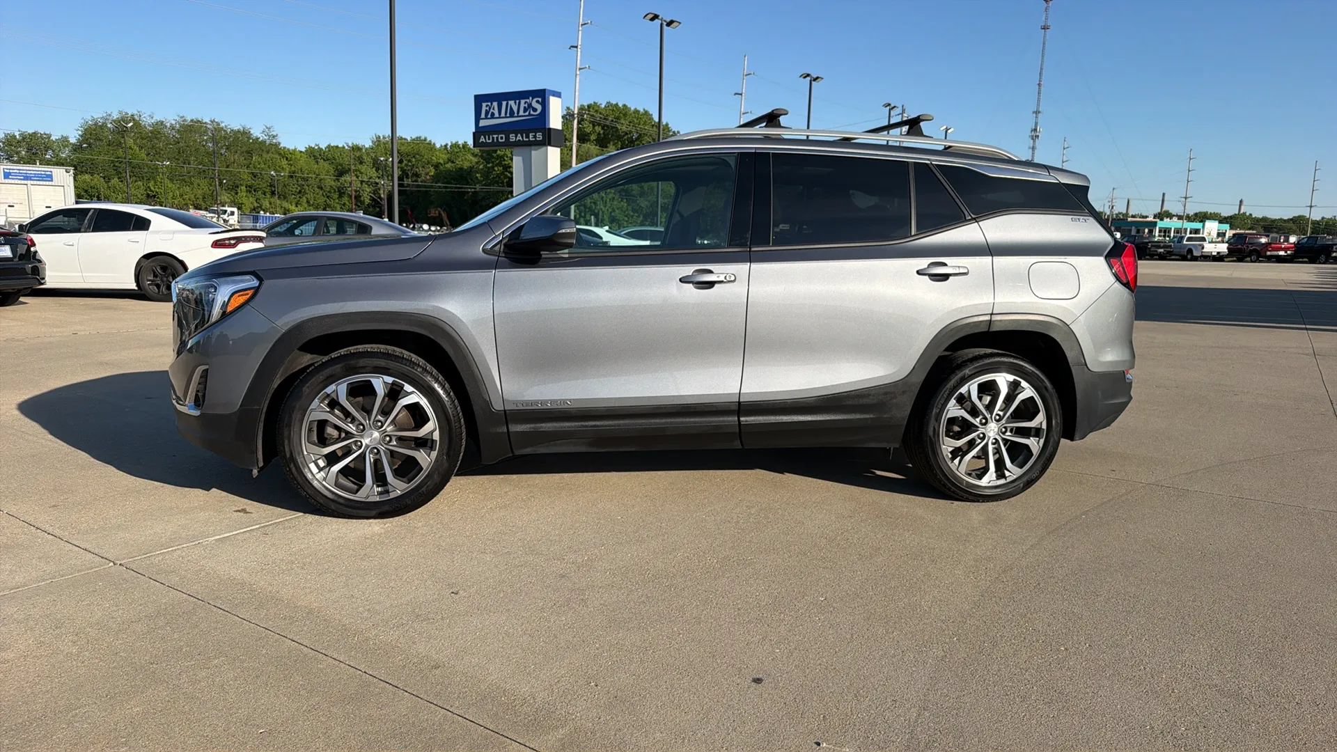 Used 2018 GMC Terrain SLT w/ Preferred Package AWD/4WD image 7
