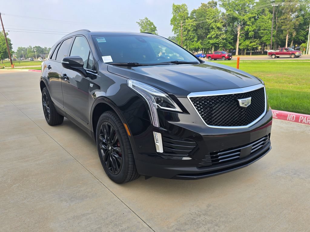 New 2026 Cadillac XT5 Sportv w/ LPO, Onyx Lite Package AWD/4WD image 9