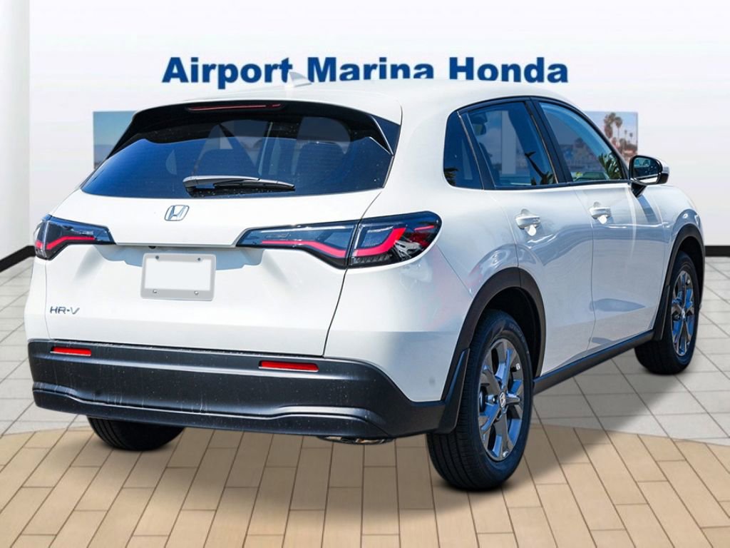 New 2027 Honda HR-V LX image 4