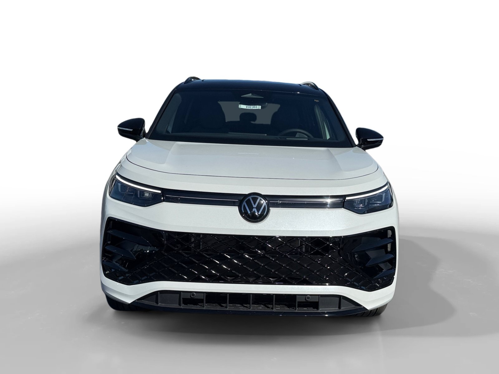 New 2026 Volkswagen Tiguan SE R-Line AWD/4WD image 8