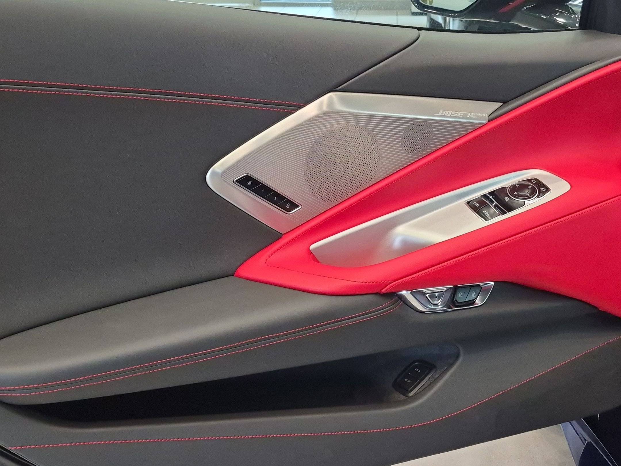 New 2027 Chevrolet Corvette Stingray Coupe w/ 2LT RWD image 9