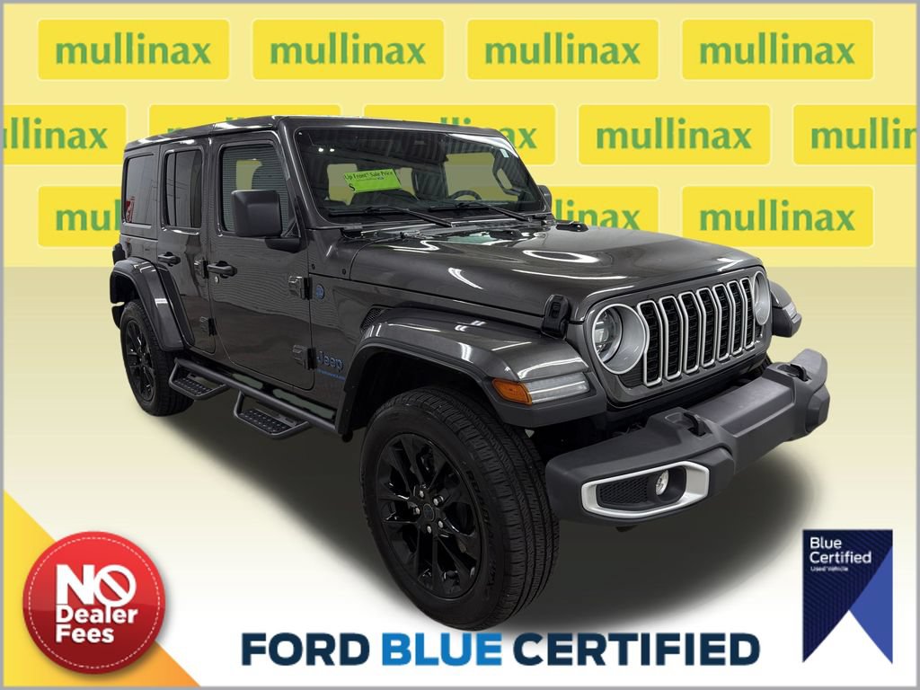 Used 2025 Jeep Wrangler Unlimited Sahara w/ Safety Group