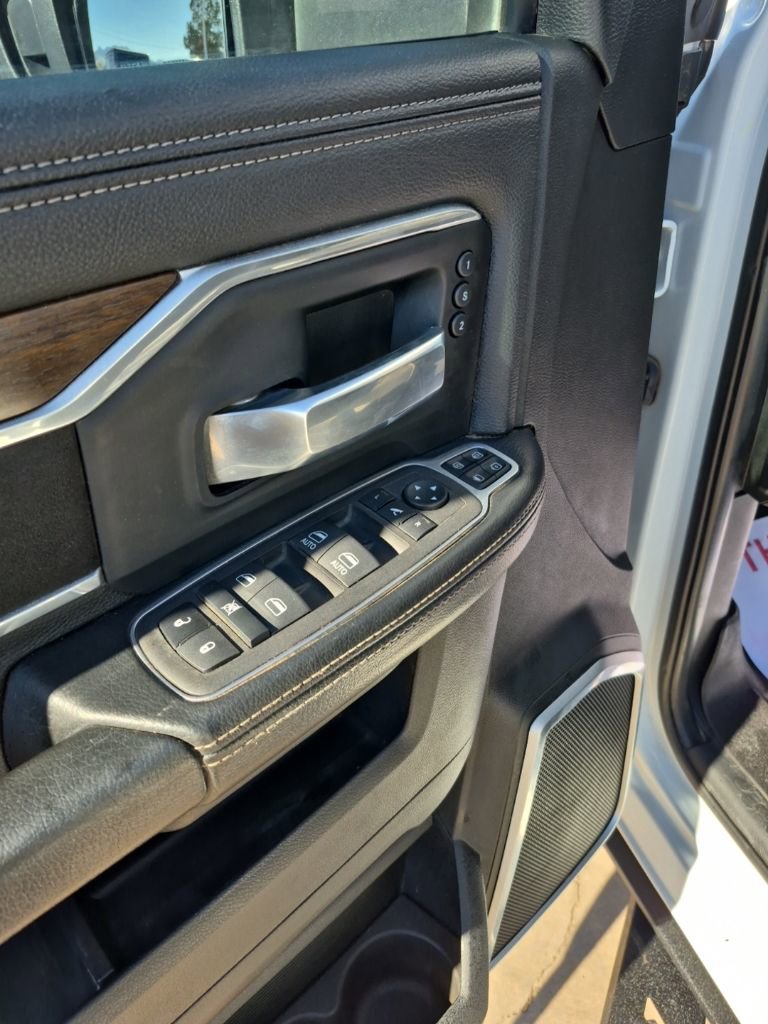 Used 2023 RAM 2500 Laramie AWD/4WD image 13