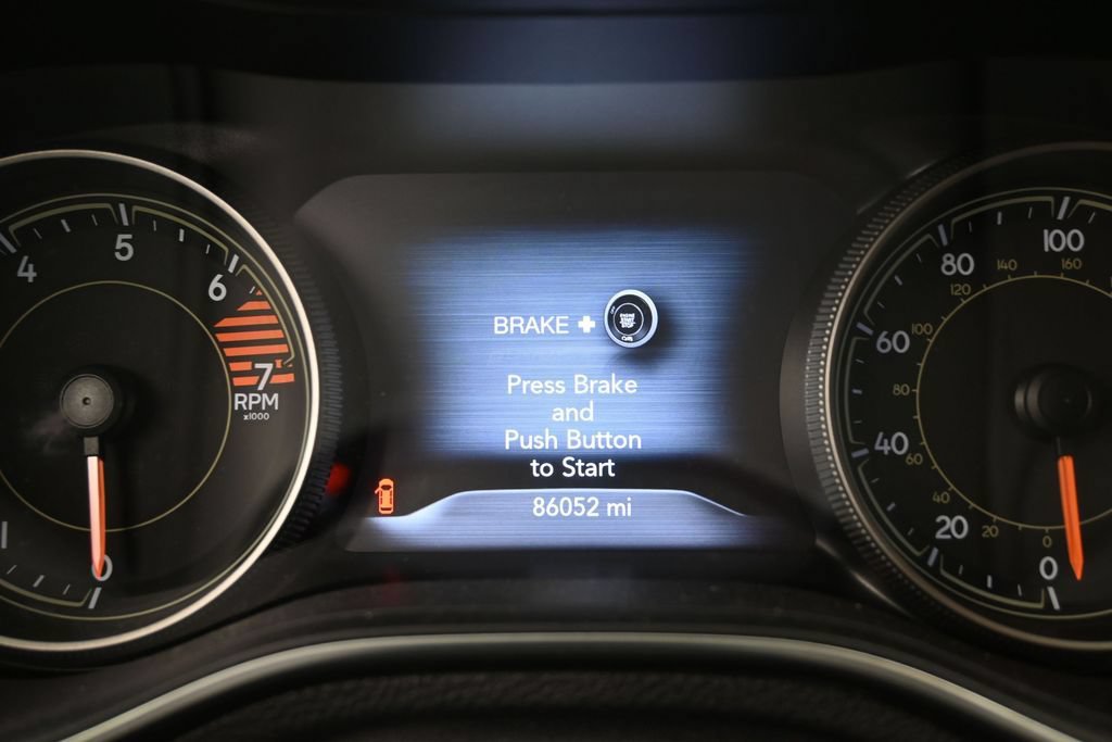 Used 2020 Jeep Cherokee Limited FWD image 13