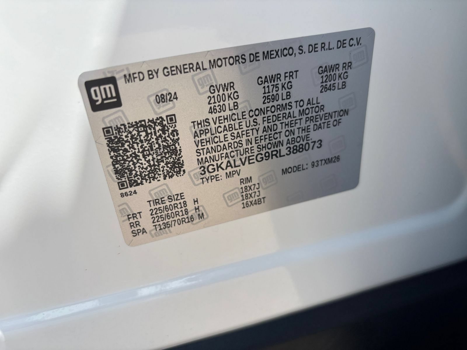Used 2024 GMC Terrain SLT AWD/4WD image 31