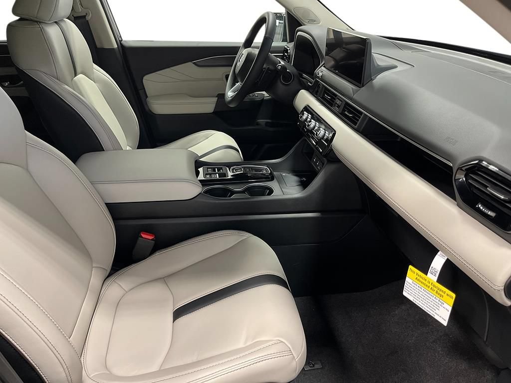 New 2026 Honda Pilot Touring image 29