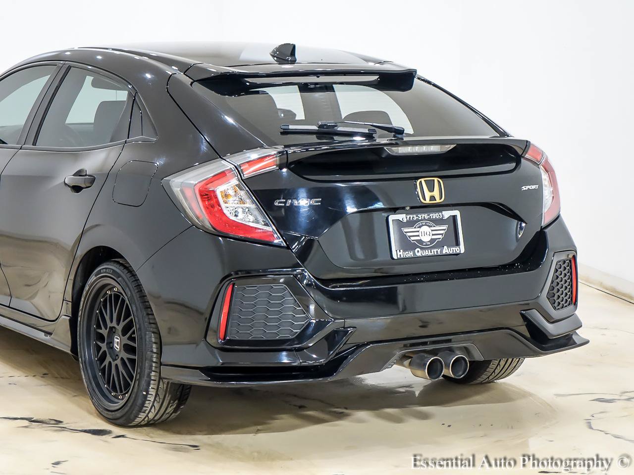 Used 2018 Honda Civic Sport image 9