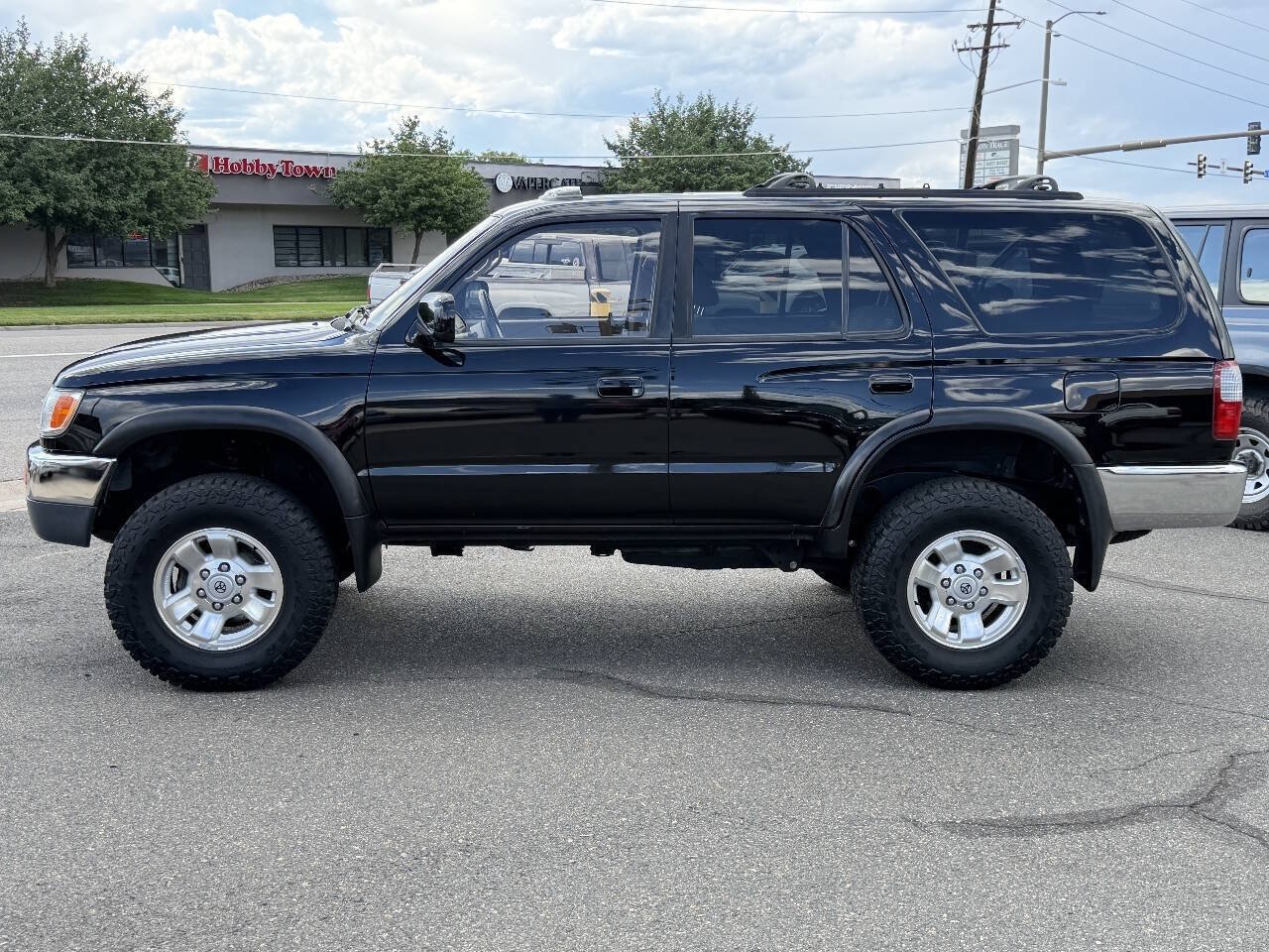 Used 1996 Toyota 4Runner SR5 AWD/4WD image 15