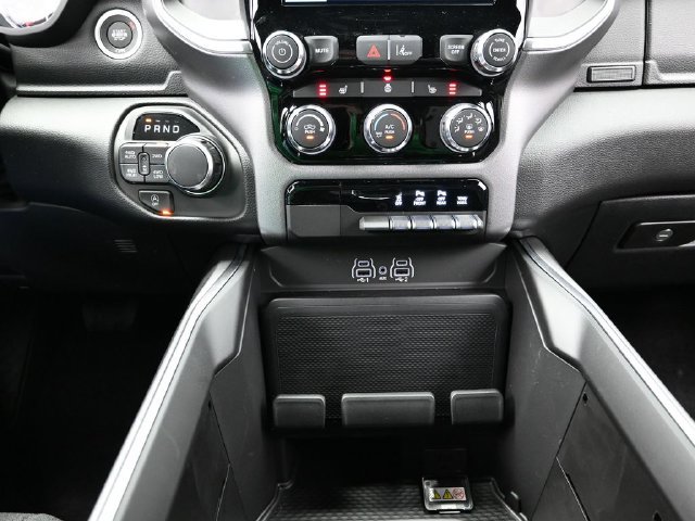 New 2026 RAM 1500 Big Horn AWD/4WD image 34