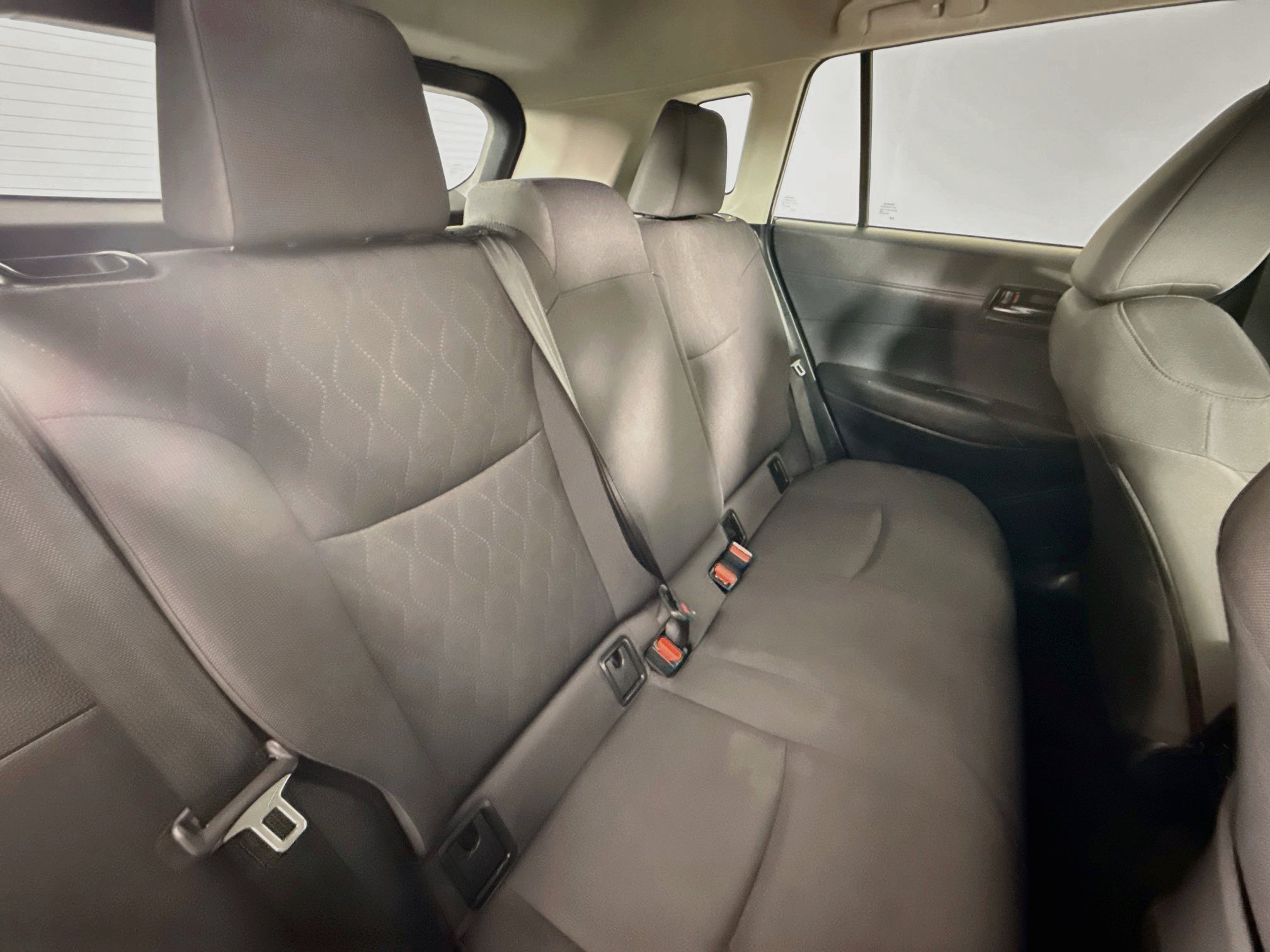 Certified 2025 Toyota Corolla Cross LE FWD image 27
