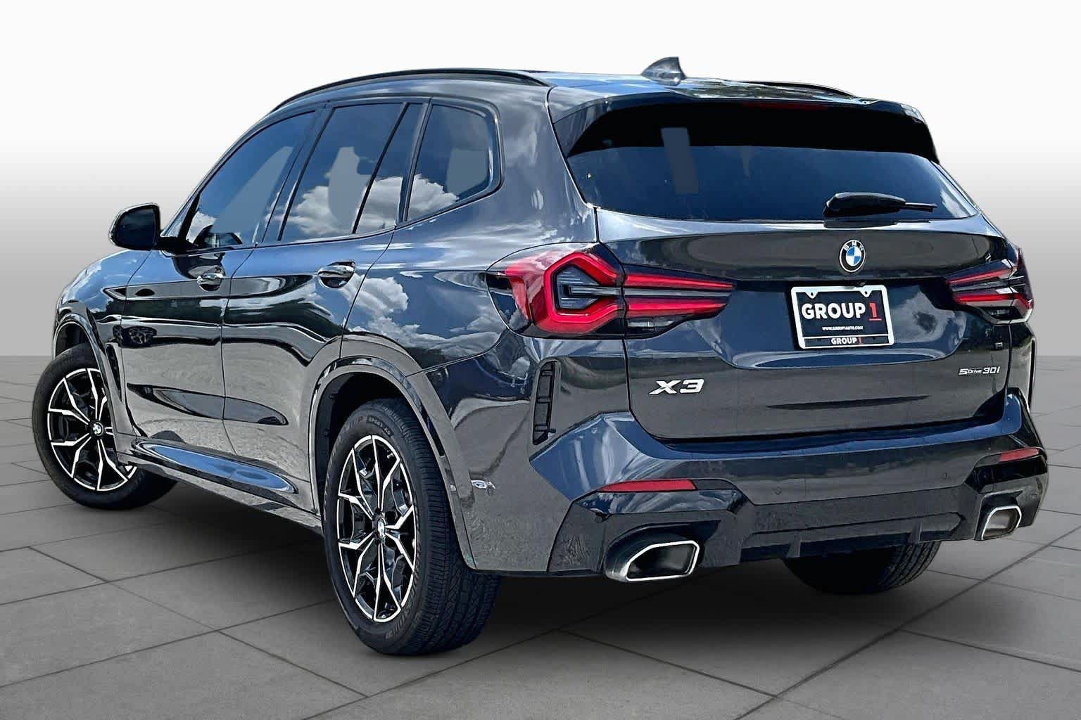 Used 2024 BMW X3 sDrive30i w/ Premium Package RWD image 11