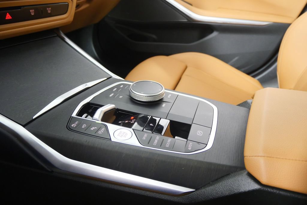 Used 2024 BMW 330i xDrive Sedan image 27