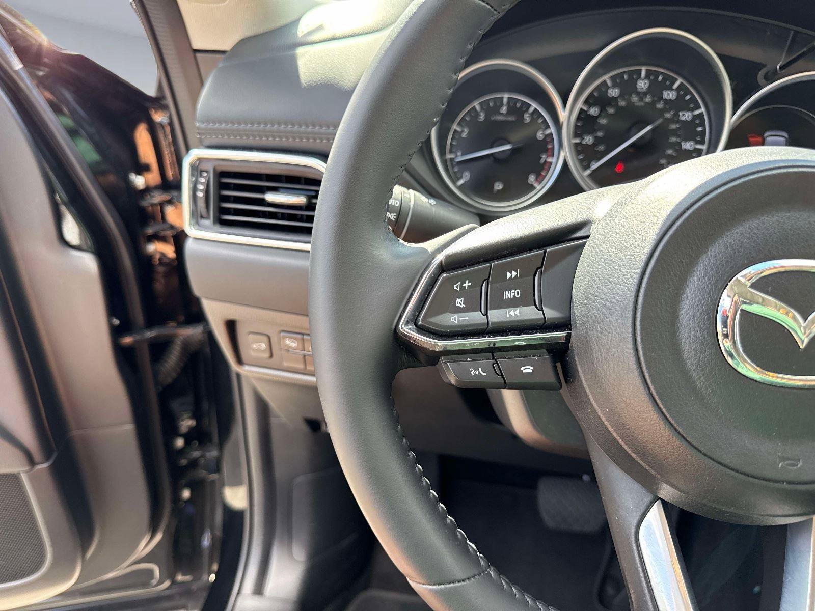 Used 2025 MAZDA CX-5 AWD 2.5 S w/ Preferred Package image 33