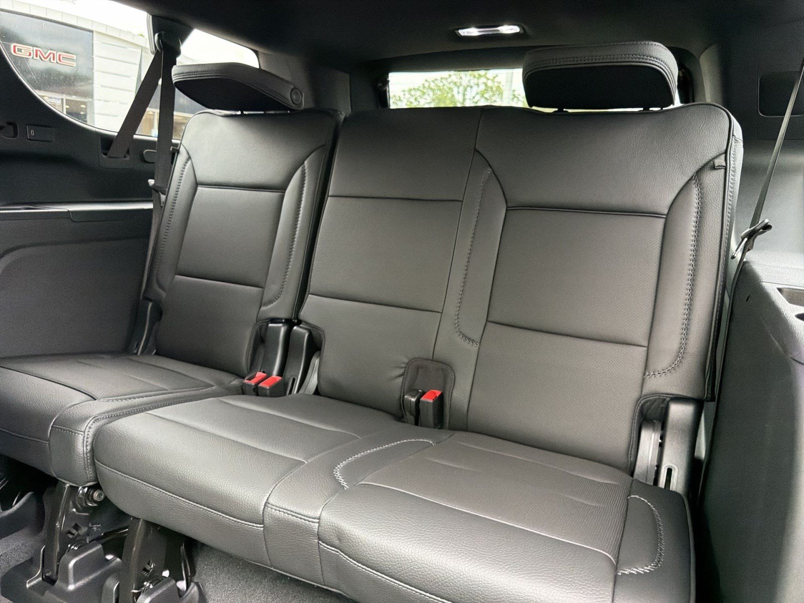 New 2026 GMC Yukon XL Denali w/ Denali Reserve Package AWD/4WD image 20
