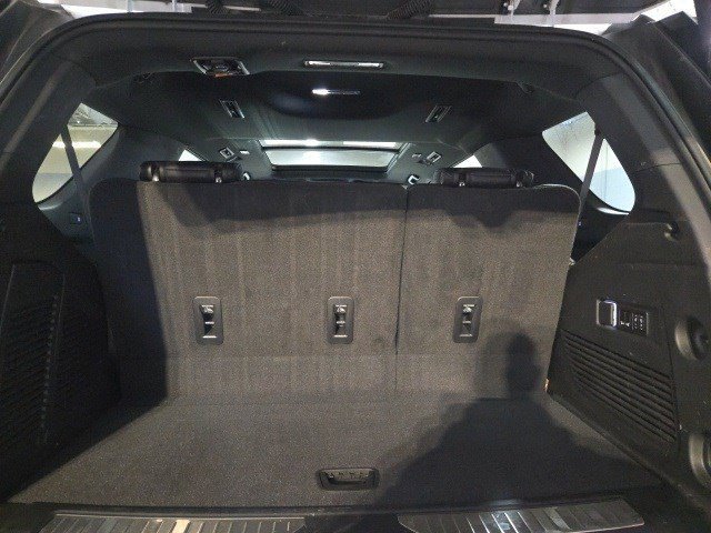 Used 2022 Chevrolet Tahoe Z71 w/ Z71 Off-Road Package image 7