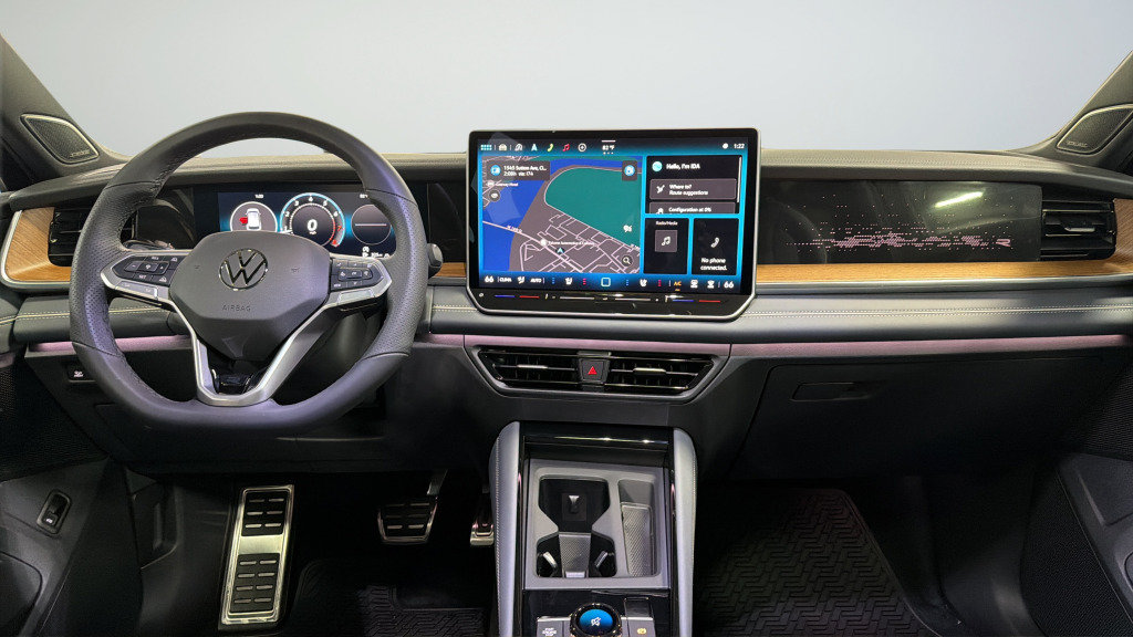 New 2026 Volkswagen Tiguan SEL R-Line AWD/4WD image 34