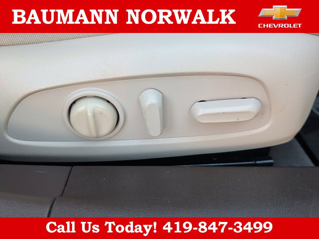 Used 2019 Buick LaCrosse Essence w/ Sun and Shade Package AWD/4WD image 14