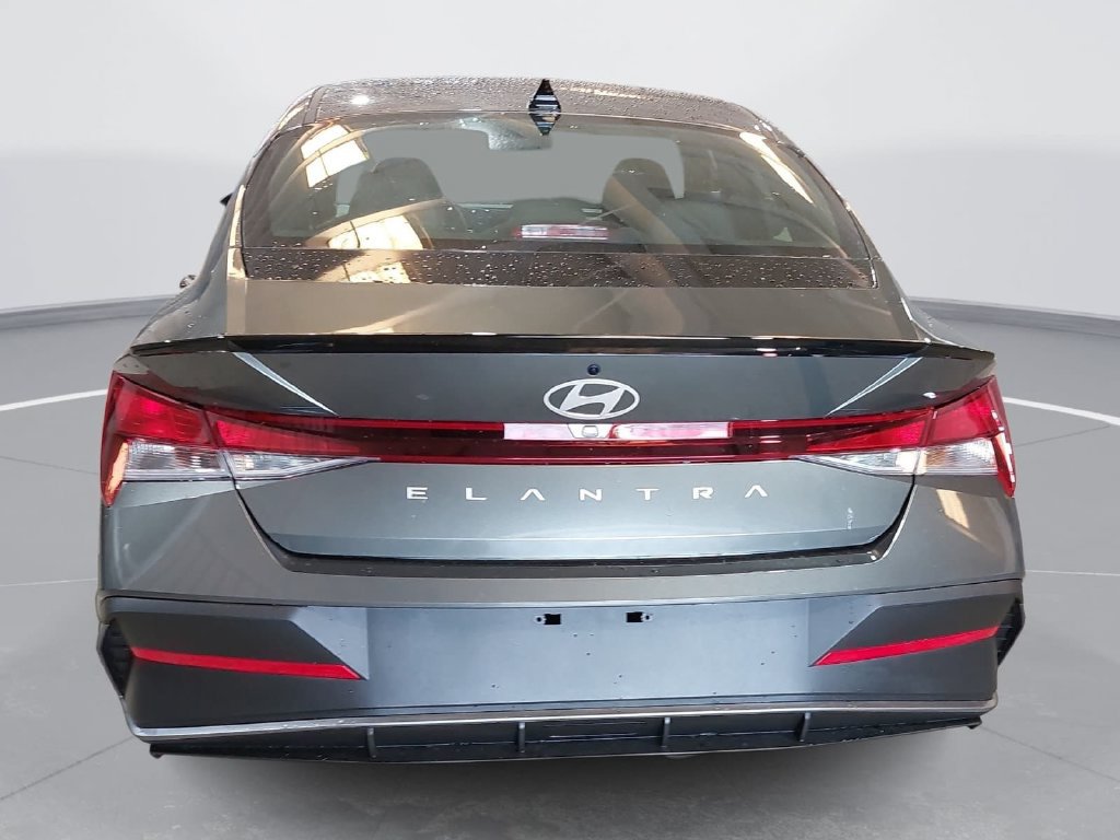 New 2026 Hyundai Elantra N Line FWD image 6