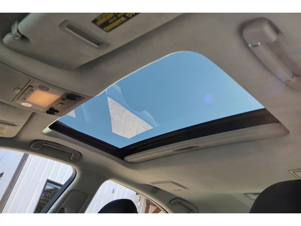 Used 2013 Lexus LS 460 AWD w/ Comfort Pkg image 20
