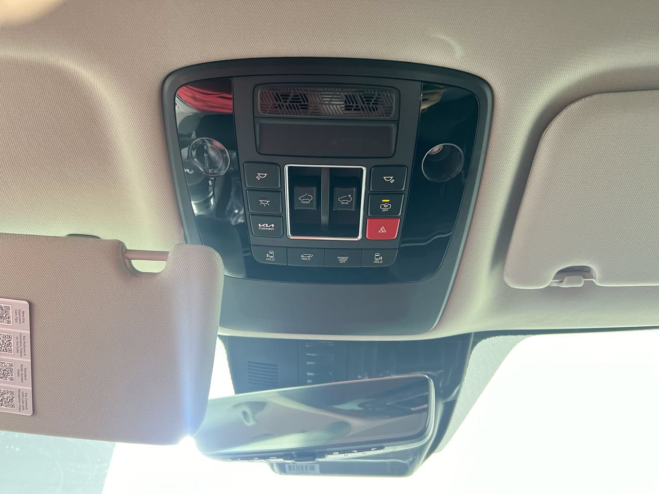 Certified 2026 Kia Carnival SX Prestige FWD image 19