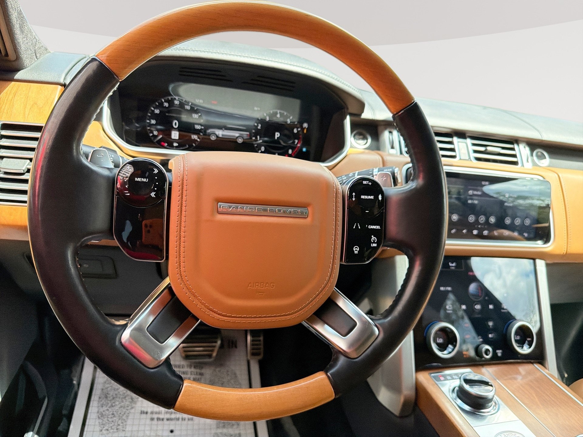 Used 2018 Land Rover Range Rover Autobiography AWD/4WD image 11