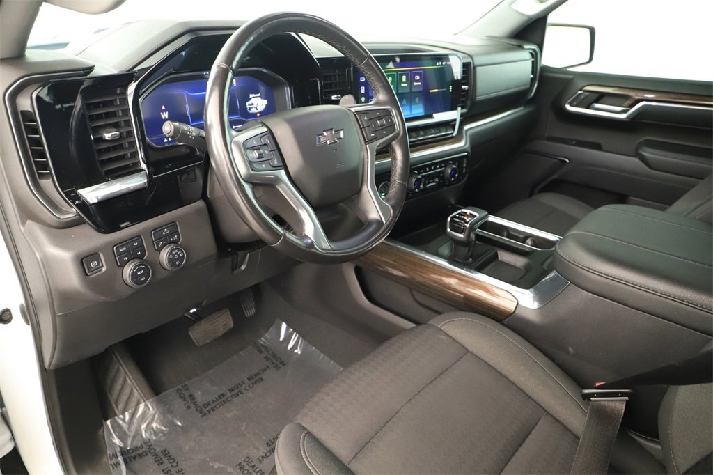 Used 2023 Chevrolet Silverado 1500 LT Trail Boss image 15