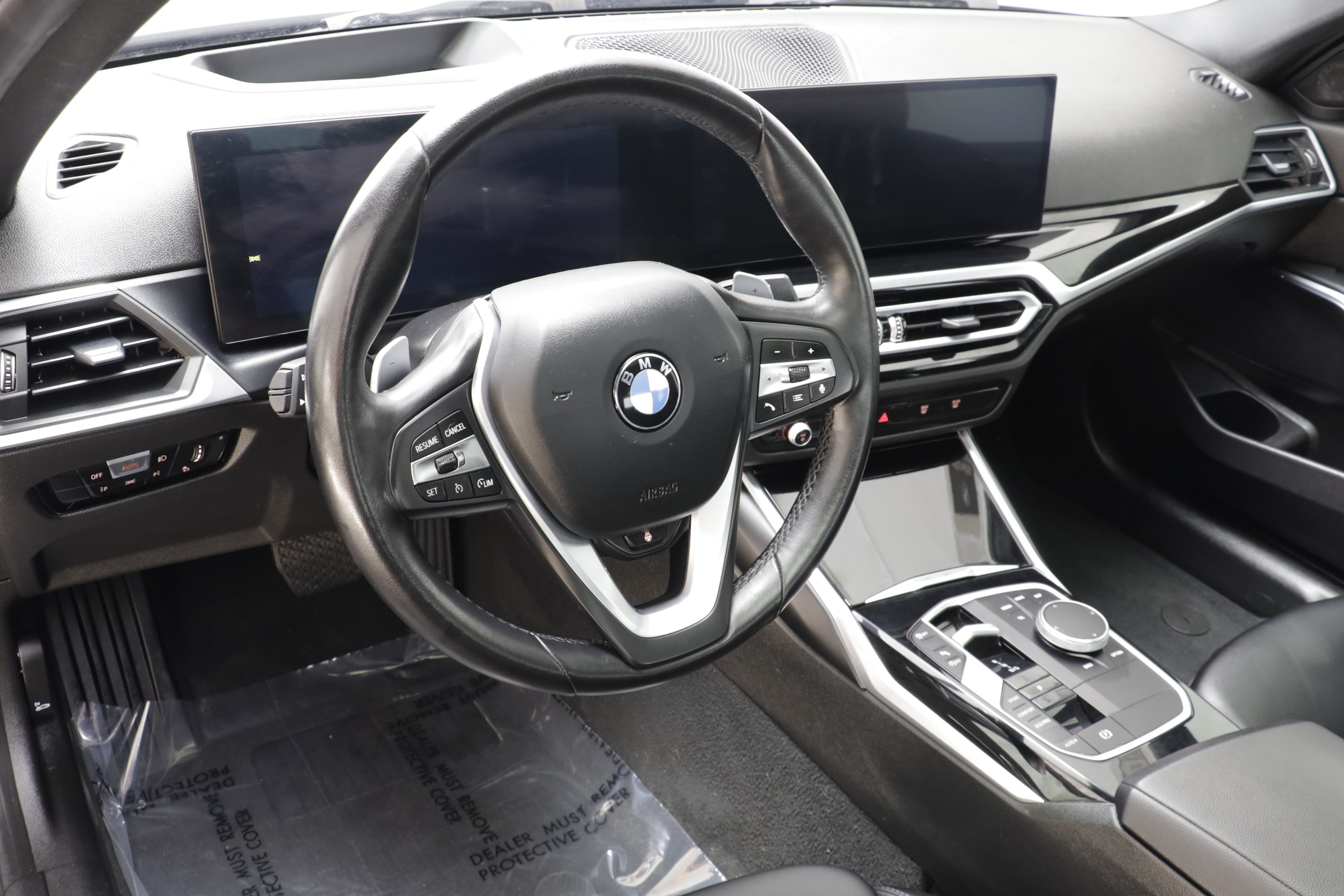Used 2023 BMW 330i xDrive Sedan w/ Premium Package AWD/4WD image 7