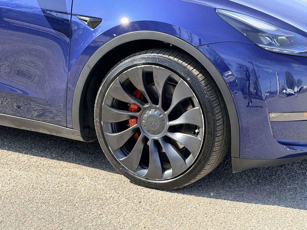 Used 2022 Tesla Model Y Performance image 26