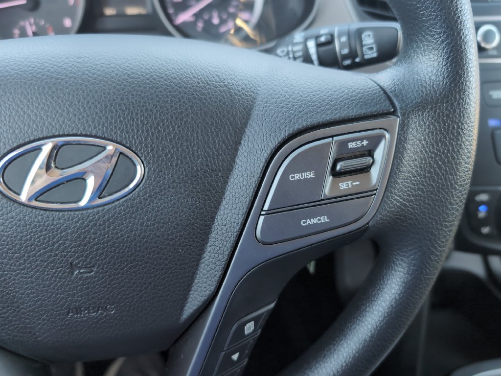 Used 2018 Hyundai Santa Fe Sport AWD/4WD image 16