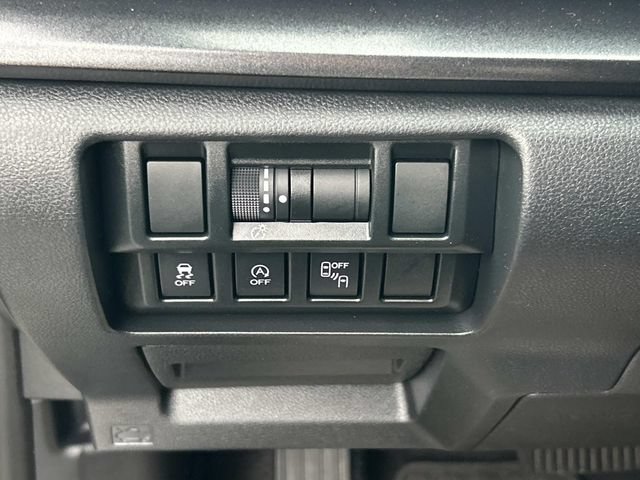 Used 2021 Subaru Crosstrek 2.5i Sport w/ Moonroof Package AWD/4WD image 31