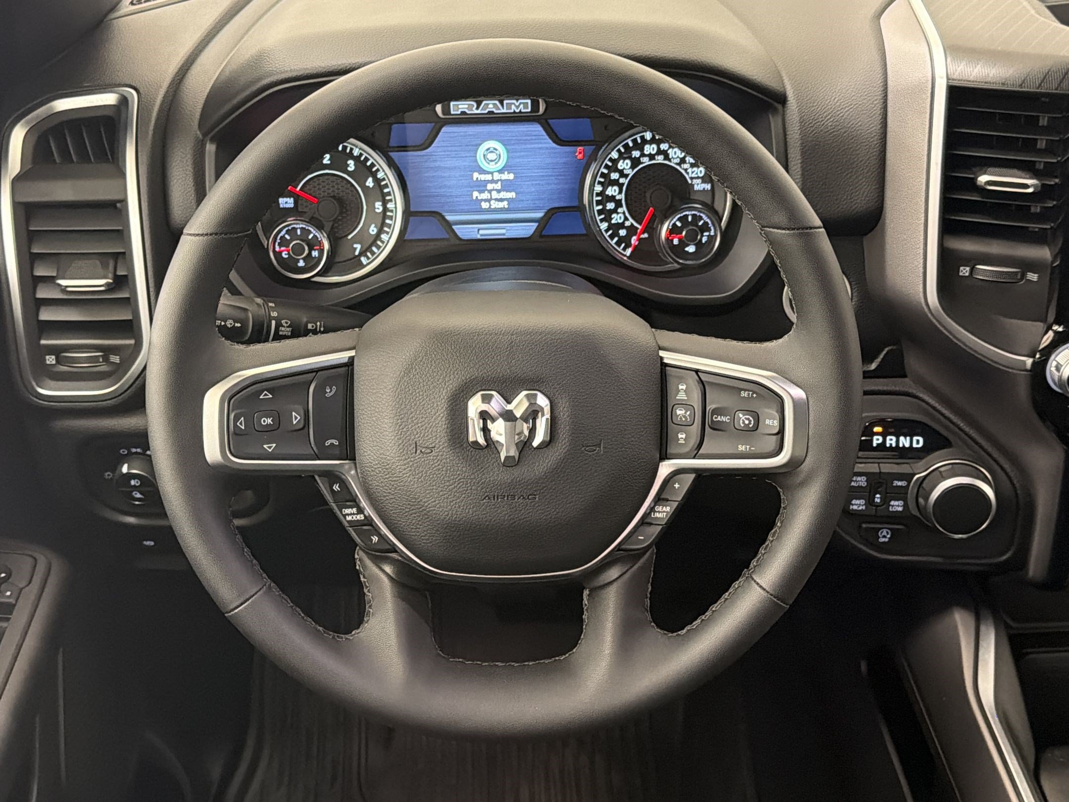 Used 2025 RAM 1500 Big Horn AWD/4WD image 11