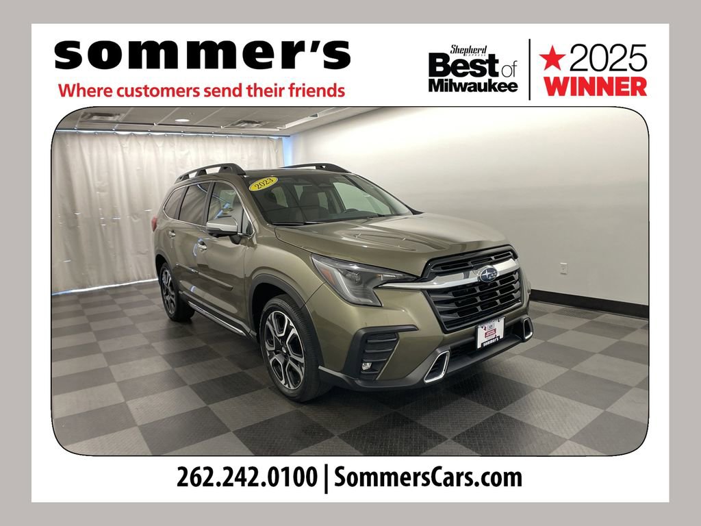 Used 2023 Subaru Ascent Touring AWD/4WD image 1