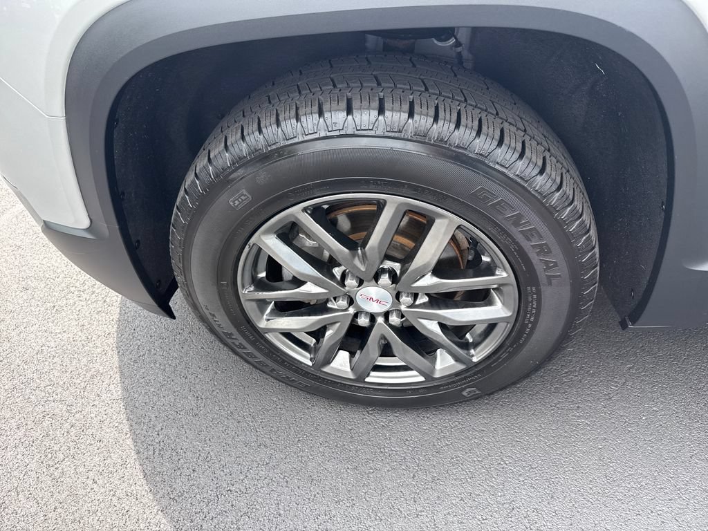 Used 2017 GMC Acadia SLT FWD image 30