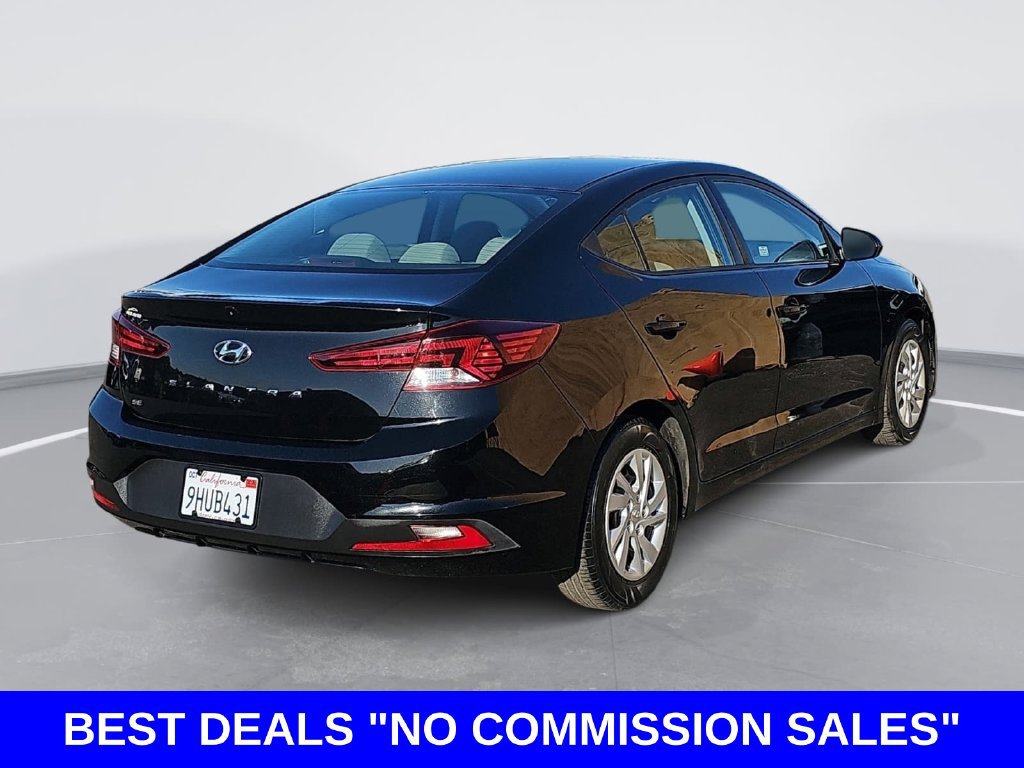 Used 2019 Hyundai Elantra SE FWD image 3