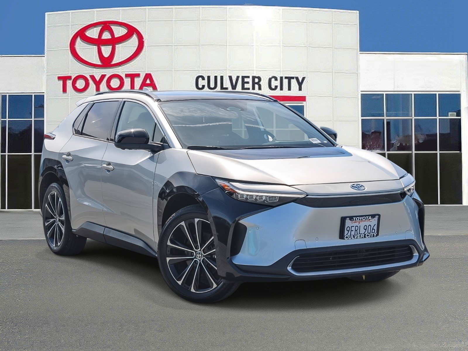 Used 2023 Toyota bZ4X Limited w/ Weather Package