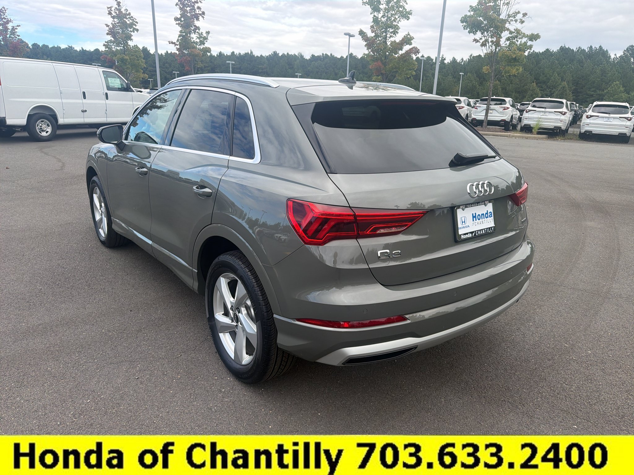 Used 2022 Audi Q3 2.0T Premium AWD/4WD image 5
