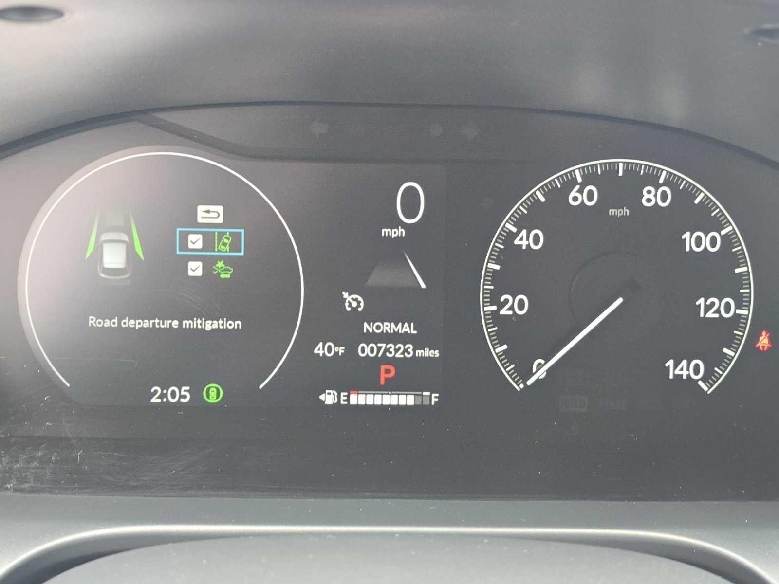 Used 2025 Honda HR-V LX image 32