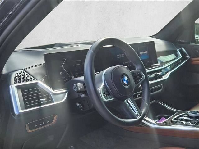Certified 2025 BMW X7 M60i image 12