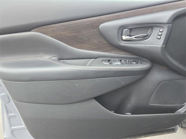 Used 2024 Nissan Murano Platinum w/ Cargo Package image 17
