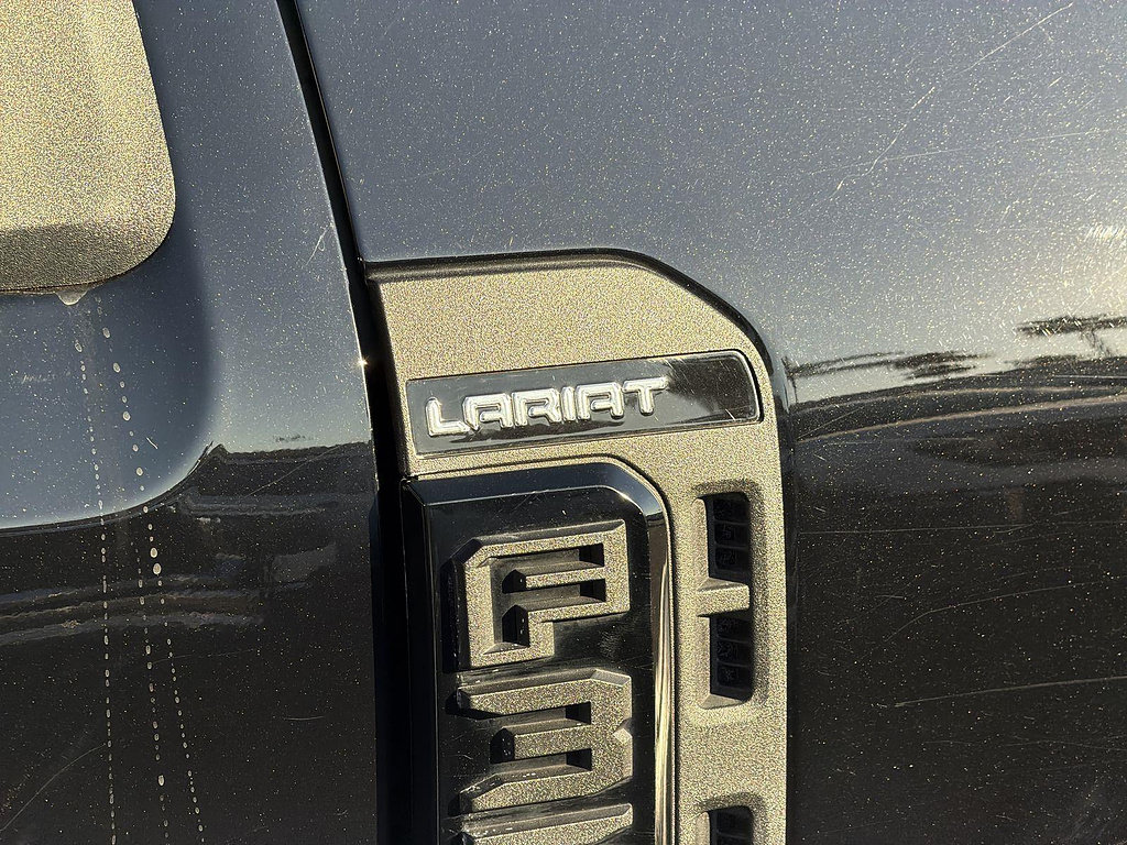 Used 2023 Ford F350 Lariat w/ Sport Appearance Package AWD/4WD image 31